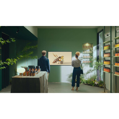 Samsung QB85C - Професионален дисплей 85"