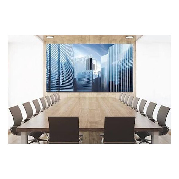 Samsung QE98C - 98" професионален дисплей за boardroom